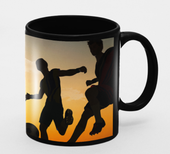 Cană personalizată fotbal cu poză și nume CPF10014, culoare neagra, eCADOU