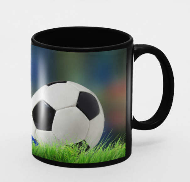 Cană personalizată fotbal cu poză și nume CPF10016, culoare neagra, eCADOU