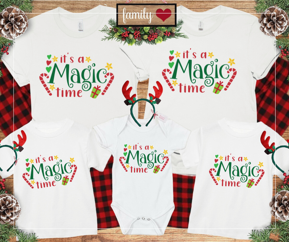 Set de tricouri personalizate Family mama, tata  si copii cu tematica de Craciun, Magic Time