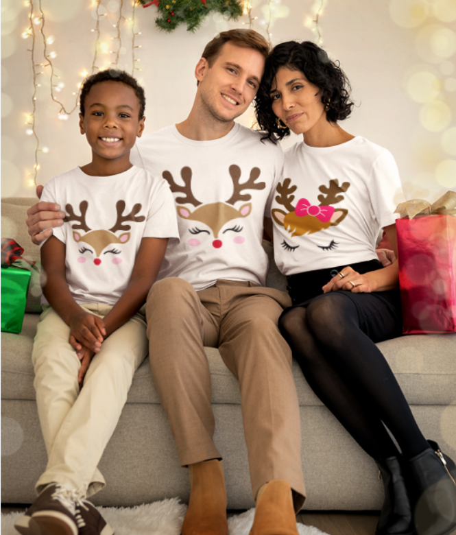 Set de tricouri personalizate Family mama, tata  si copii cu tematica de Craciun, Happy Rudolf