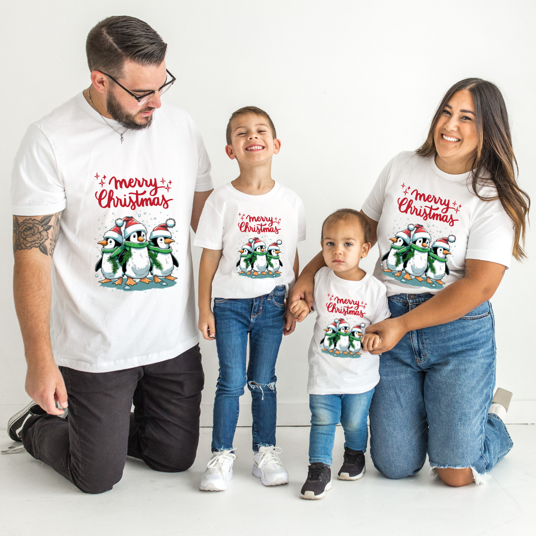 Set de tricouri personalizate Family mama, tata  si copii cu tematica de Craciun,  Merry Chritsmas  1640