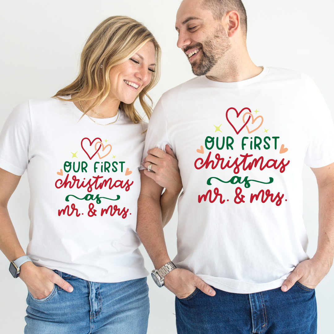 Set de tricouri personalizate Family mama, tata  si copii cu tematica de Craciun,  PRIMUL Craciun impreuna 1336