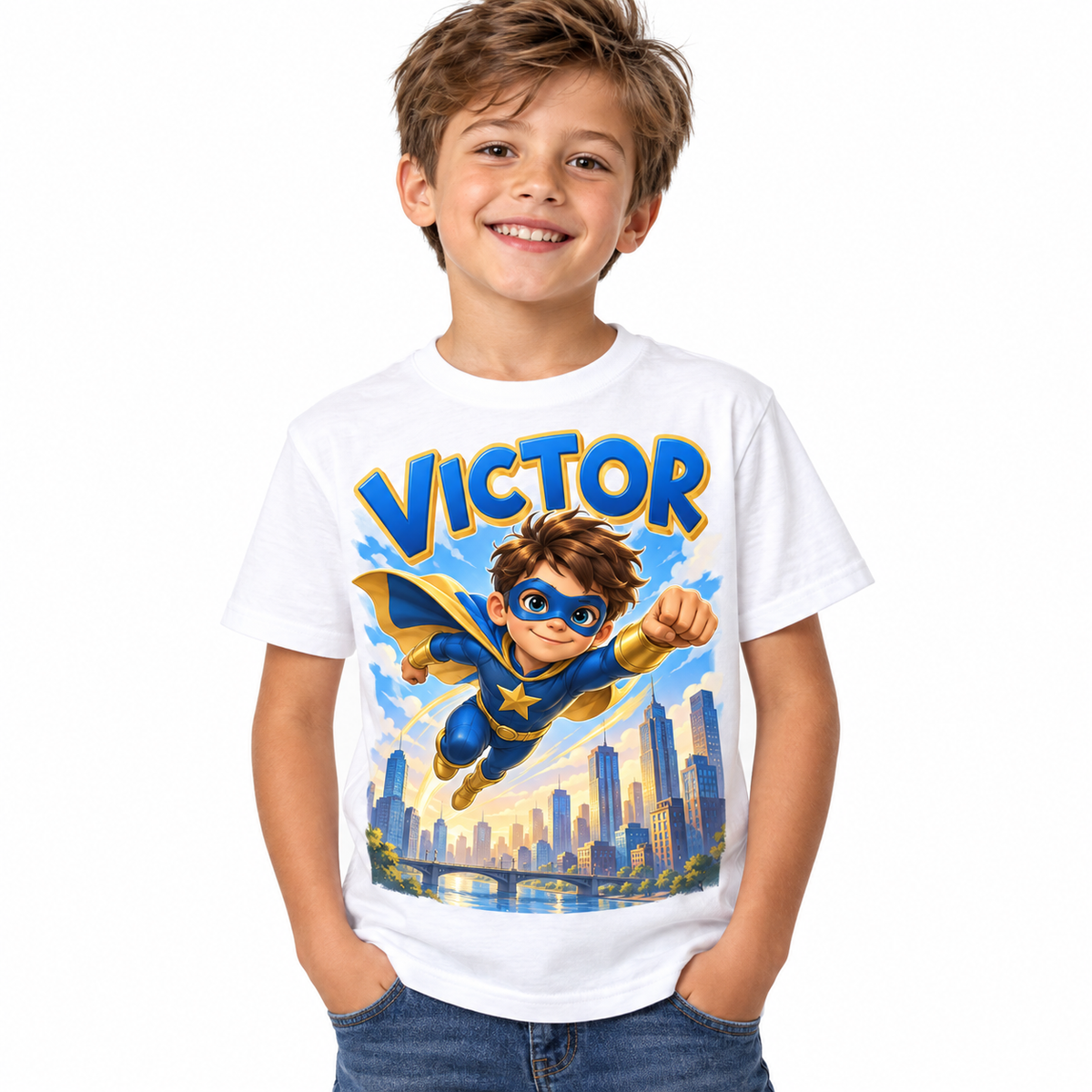 Tricou alb pentru băieți cu supererou original și numele Victor – imagine 1