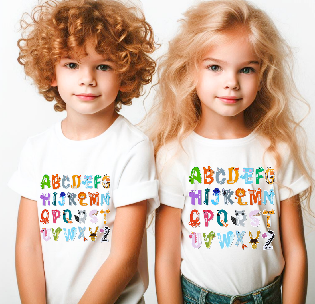 Tricou de scoala cu literele alfabetului– cadou personalizat pentru profesori sau elevi