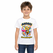 Tricou personalizat Clasa Albinuțelor – Albinuța Neo-Pop – Model 12 – Imagine principală pe fundal alb, imprimeu centrat și coborât