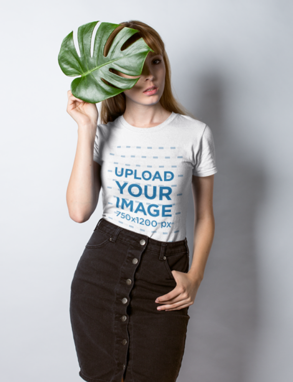 Tricou alb femei personalizat cu o poză și text