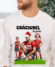 Tricouri personalizate Craciunelul fotbalist in probe, Cadoul perfect de craciun 12674