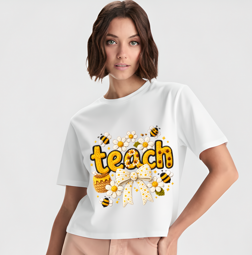 Tricou Special pentru Educatoare de albinute - un cadou cu Design Elegant Tip Brodat