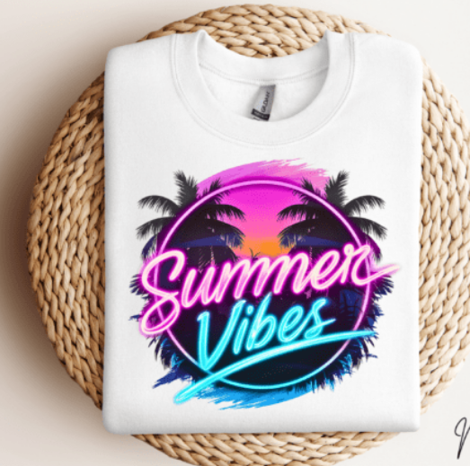 Tricouri Personalizate pentru Vara SUMMER VIBES — Esentiale in Bagajul Tau de Vacanta ❤️ E-Cadou.com